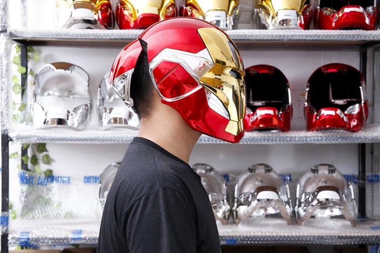 Купить атрибутику Шлем Маска Железный Человек МК85 Светодиодный мерч
