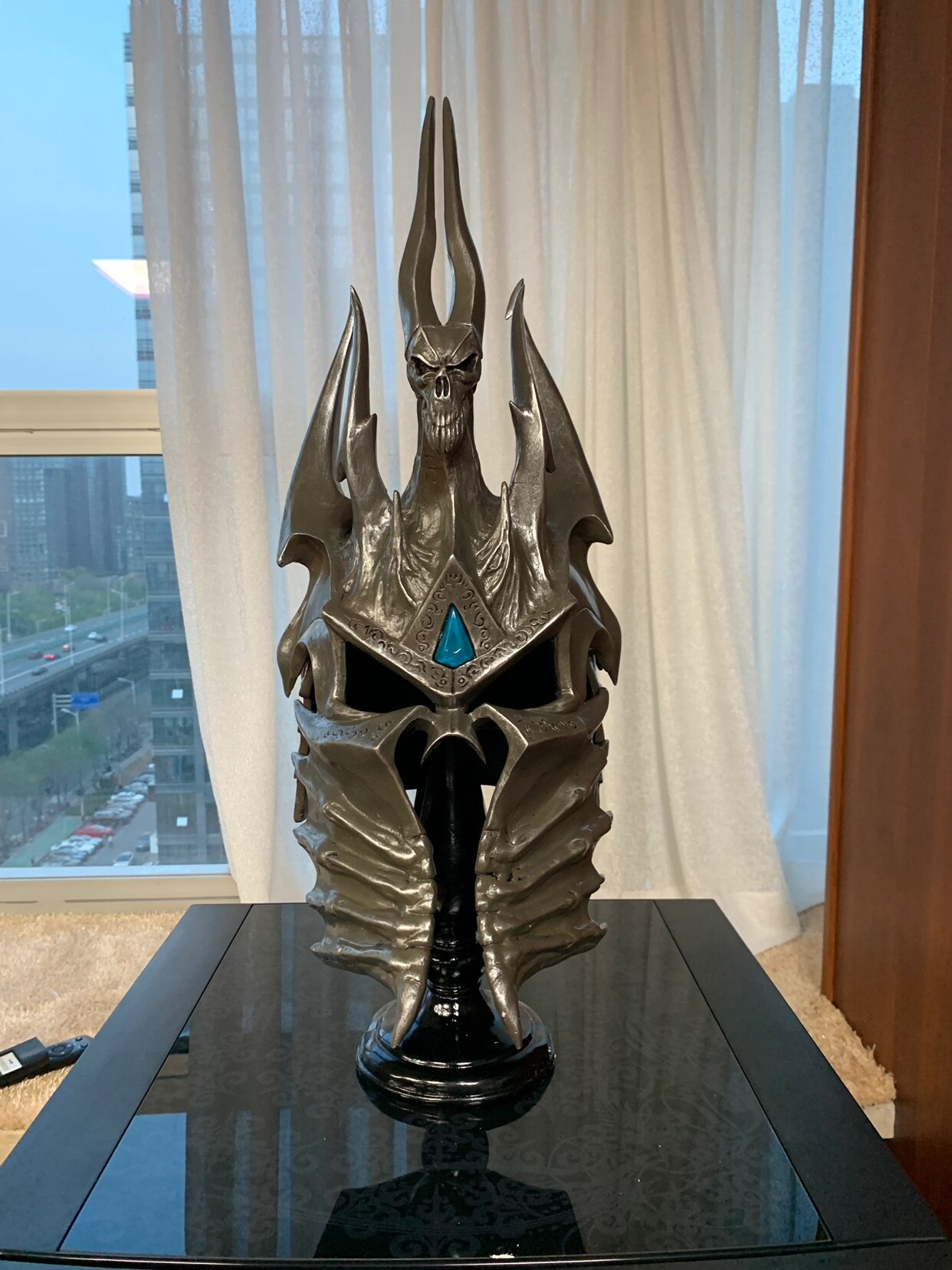 Купить атрибутику Шлем Король Лич 1:1 Warcraft Коллекционный мерч