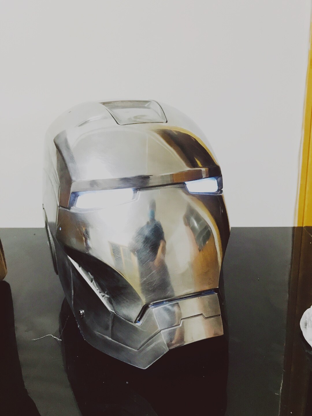 Купить атрибутику Шлем Железный Человек МК 3 Металл Сплав Подсветка мерч
