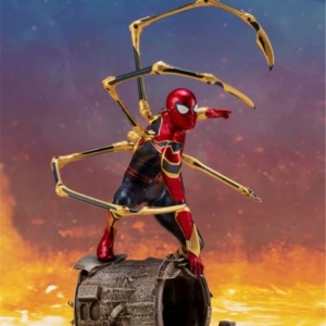 Статуэтка Человек-паук Боевая Версия Щупальца Статуэтки